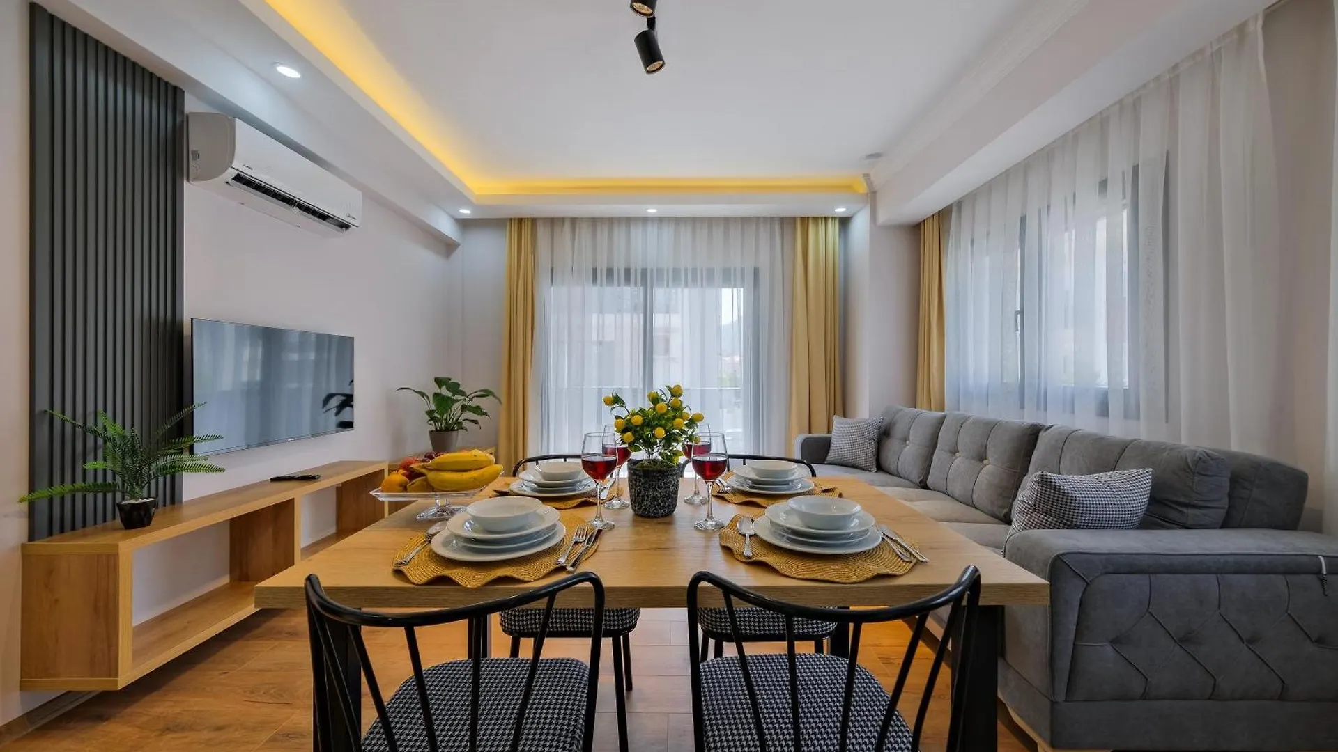 Light Apartments Φετιγιέ 0*,